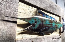 blue marlin with pallet frame